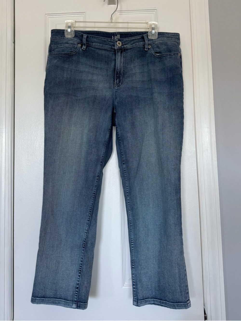 J Jill Authentic Fit Crop Midwash Blue Capri Jeans Size 10 - Picture 1 of 13